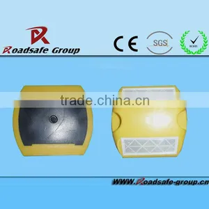 Double Sided Reflective Plastic 3M Road Reflector thumbnail-1