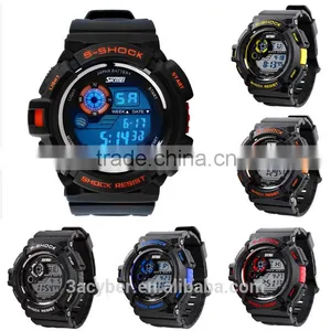 New Multi Function Men's LED Digital Alarm Sport Watch Dive 50M Waterproof thumbnail-1