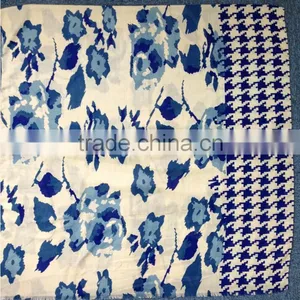 Customized Polyester / Viscose Scarf With Screen Printing for Women, Autumn and Winter Style thumbnail-5
