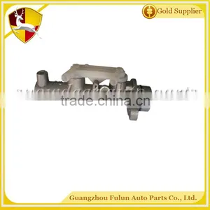 Professional and Top Quality Engine Spare Parts Brake Master Cylinder for Toyota OEM 47201-08040 thumbnail-1
