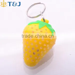 >>>2016 New Retractable LED Light Keychain Cute Key Ring Key Chains For Unisex thumbnail-4