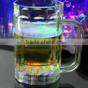Plastic Beer Mug With Flashing LED for Bar&party, 480ml(17 Ounce), Water Activated LED Mug thumbnail-2