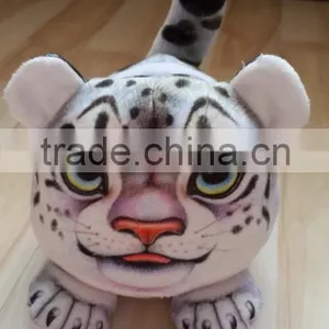3 D Plush Snow Leopard Cellphone Seat Plush Toy Snow Leopard Mobile Phone Holder Plush Material Leopard Shaped Cellphone Seat thumbnail-1