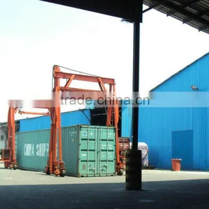 36t to 45t Mast Container Crane thumbnail-1