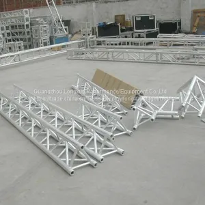 390*390mm Spigot Triangle Truss thumbnail-2
