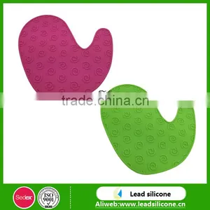 Eco-friendly Custom Fish Shape Heat Resistant Anti-slide Silicone Cup Coaster / Silicone Cup Mat thumbnail-5