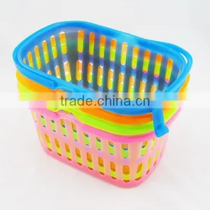 Plastic Empty Gift Baskets Wholesale thumbnail-3