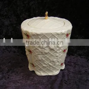 Ceramic Container thumbnail-1
