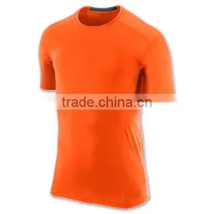 T-Shirts thumbnail-1