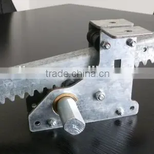 Greenhouse Steel Rack and Pinion for Ventilation and Shading thumbnail-4