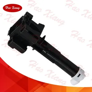 85207-33090 AUTO Headlamp Washer Nozzle For Toyota thumbnail-3