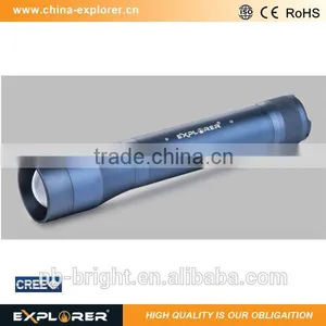 600lumens Durable Zoomable Led Torch thumbnail-1