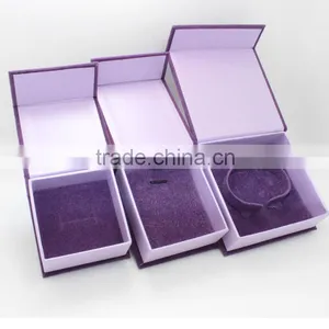 P698 Custom Leaf New Jewelry Packaging Velvet Jewelry Box for Bangle thumbnail-3