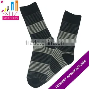 High Quality Men Socks With Multi Stripes thumbnail-1