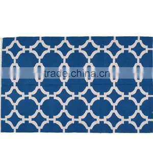 Modern Geometric Pattern Rug thumbnail-1