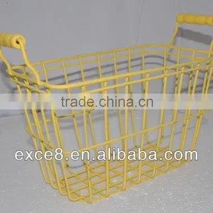 Kitchen Wire Mesh Storage Basket With Wooden Handle thumbnail-1