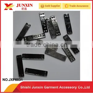 Hot Selling Products Metal Garment Emblem Tag Made in China thumbnail-1