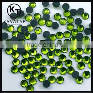 China Hot Fix Rhinestones for Garment Accessories thumbnail-1