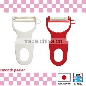 High Quality Blade Sharp Peelers Kitchen Tools Made in Japan thumbnail-3