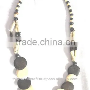 Necklace Made of Buffalo Bone and Horn thumbnail-1