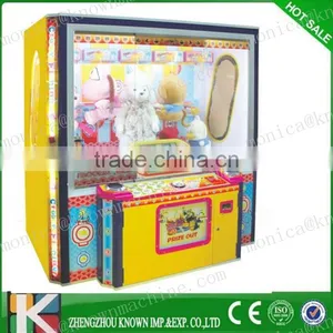 Toy Claw Crane Game Machine thumbnail-1