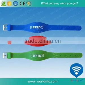 Long Range Silicone RFID Bracelet thumbnail-3
