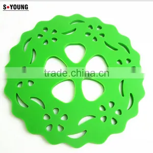 16142 Flower Shape Unti-skidding Table Silicone Mat thumbnail-3