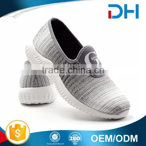 China Wholesale Low Price PVC Outsole Flat Casual Sport Men Shoes $1 Dollar Shoes 2017 thumbnail-6