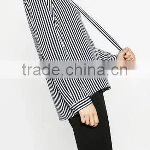 Runwaylover EY2352B 2017 Ladies Fashion Deep V-Neck Stripe Blouse thumbnail-2