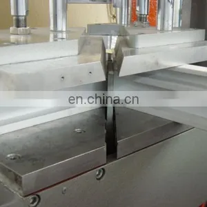 Sinon Brand Double Head UPVC Door and Window Welding Machine thumbnail-7
