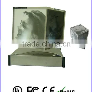 China Manufacturer Magnetic Floating Photo Frame Display Stand thumbnail-1