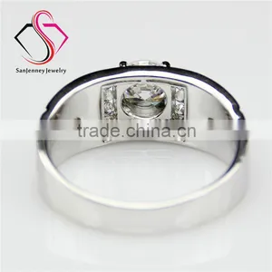 Round Brilliant Cut Moissanite 1.5CT 7.5mm Center 14k 18k White Gold Diamond Wedding Band for Men thumbnail-2