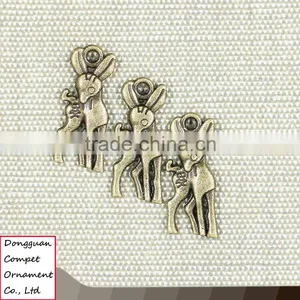 Wholesale Zinc Alloy Jewelry Ancient Bronze Stereo Sika Deer Pendant thumbnail-1