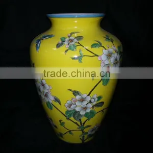 Antique Chinese Hand Painted Large Porcelain Vase thumbnail-3