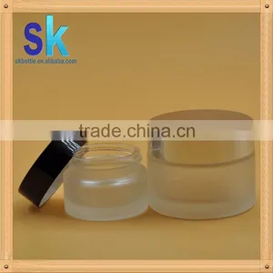 Stock Matte Clear Glass Jar of Cream With Lid Cosmetic Glass Bottle thumbnail-3