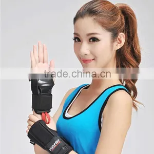 Protective Safety Gear Wrist Support For Extreme Sports thumbnail-1