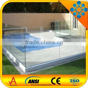 Quality Glass Pool Safety Fences Made in China thumbnail-1