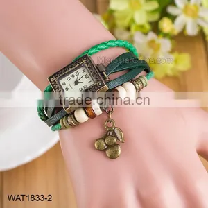 Vintage Green Faux Leather Ladies Bracelet Wrist Watch thumbnail-1
