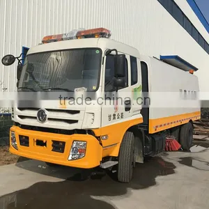 High Quality Dongfeng 4x2 Street Sweeper Truck thumbnail-2