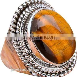 Finely Crafted Labradorite Sterling Ring Handmade Silver Jewellery Wholesaler Gemstone Rings thumbnail-1