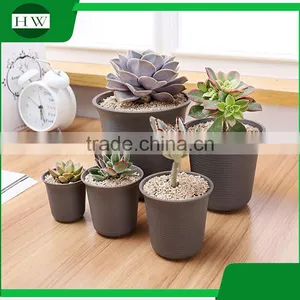 Wholesale Cheap Round Cup Shape Resin Plastic Garden Flower Pot thumbnail-3