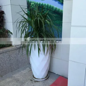 Fiberglass Planter Pot thumbnail-6