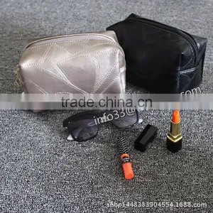 Fshion !!!Shenzhen Factory Custom Women's Cosmetic Bag Embroidery Pattern Bulk Cosmetic Bags thumbnail-1