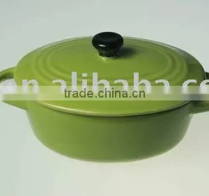 Stoneware Casserole Oval Shape With Black Lid thumbnail-1