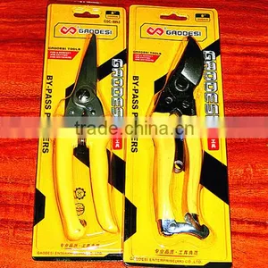 Yellow BY-pass Pruners thumbnail-1