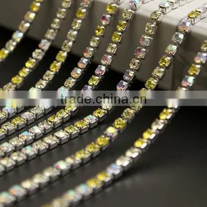Hot Sale Bulk Rhinestone Cup Chain Trimming by Yards for Garment thumbnail-1