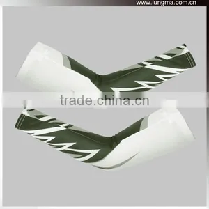 Full Dye Sublimation Printing Sports Arm Sleeves thumbnail-4