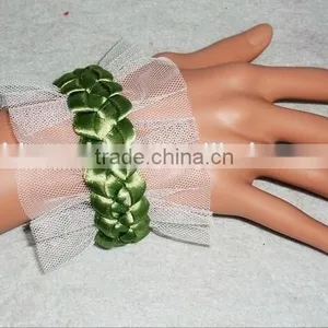 Fashion Lace Wristband for Bridesmaid New Design Wide Lace Bracelet Wedding Jewelry Bangle Fabric Braided Bracelet Bangle thumbnail-1
