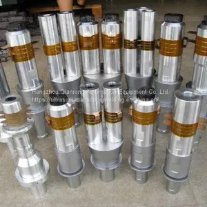 20 Khz 1500w 50mm Piezoelectric Ultrasonic Welding Transducer With Import Superior Ceramic Disc thumbnail-3