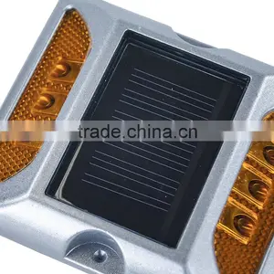 Small MOQ Strong Reflective Effect Solar Led Road Stud thumbnail-5